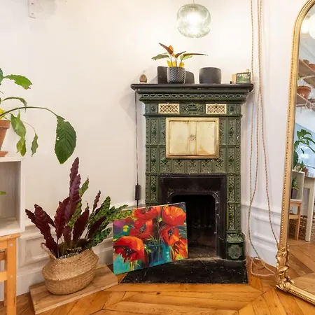 Apartment Chic 1bd Parisian Apartmentbatignolles